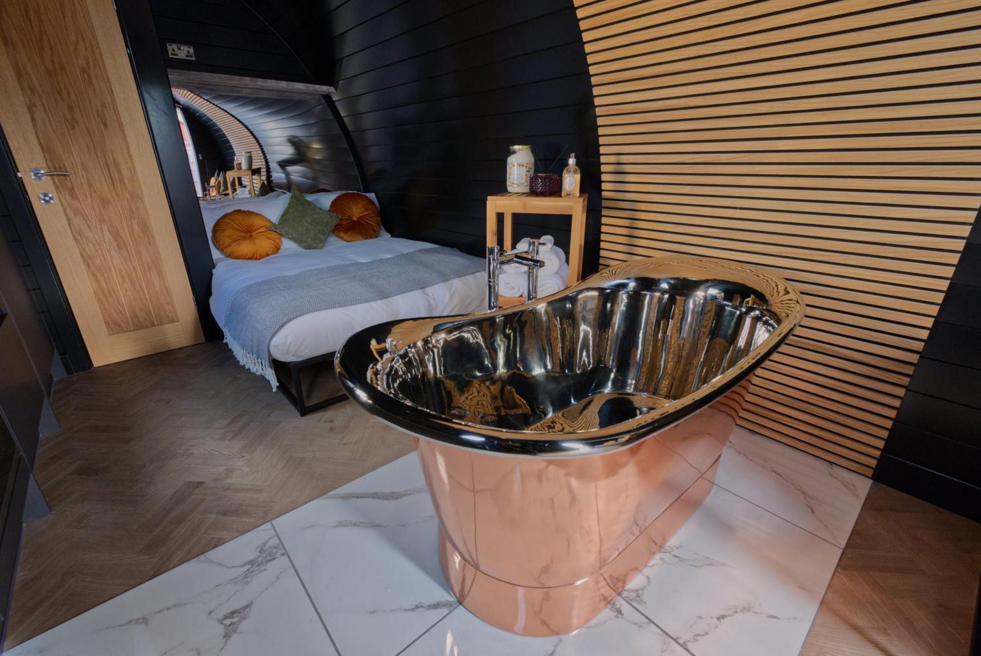 North Coast 500 Pods Hotell Achmelvich Exteriör bild